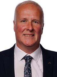 Gareth Beer MS